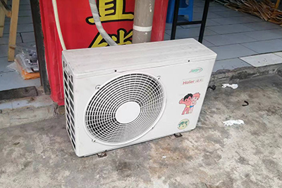 海口空调突然不制冷只吹自然风怎么办？